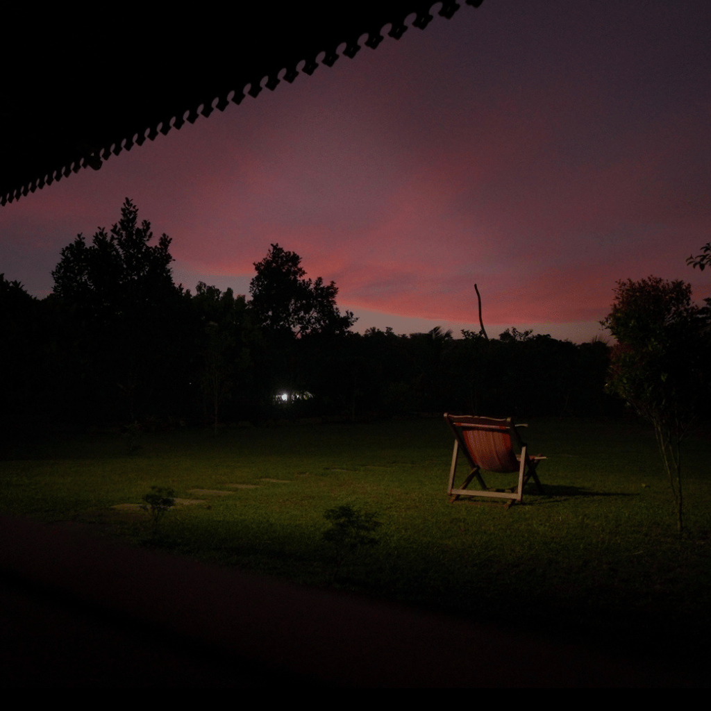 1024x1024_resortnight